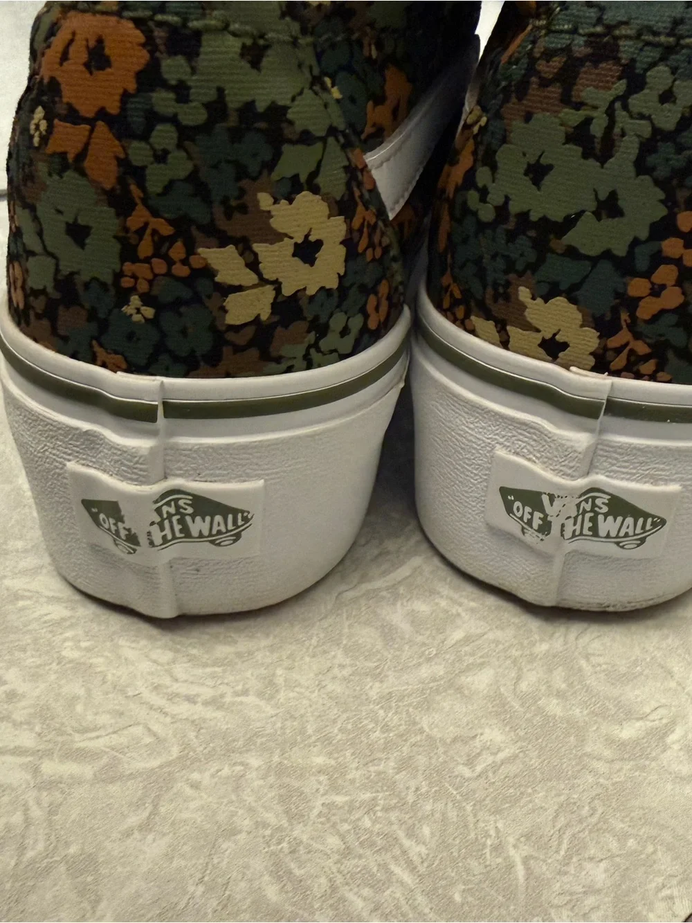 Vans Sk8-Hi Floral Camo High-Top Sneakers - Green/Orange Men’s 5.5/Women’s 7